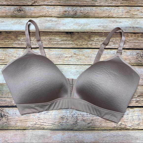 ThirdLove Other - ThirdLove Seamless Stripe Wireless Convertible Bra